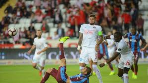 Trabzonspor'un galibiyet serisi 3 maça çıkarken yenilmezlik serisi ise 5 maç oldu. Antalyaspor Trabzonspor Mac Sonucu 1 1 Trabzonspor Ts Haberleri Spor