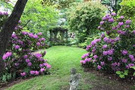 six garden tours in new england to
