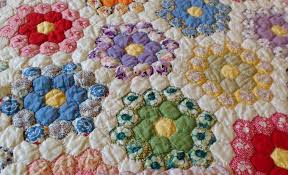Faeries and Fibres  English Paper Piecing Instructions   Hexagon Fun hexies quiltsize        no pattern wall hanging   Find this Pin and more on English  Paper Piecing    