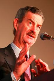 Mr. Richard “Dick” Spring (former deputy Prime Minister of Ireland) addresses the APIBF - 11.JPG6425-2