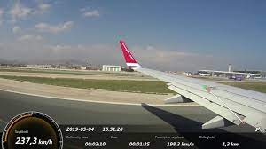 Prędkość przy starcie Boeninga 737-800 i prędkość przelotowa na wysokości  10,5 km - YouTube