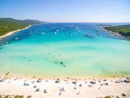 It is situated on a northwest tip of dugi otok island that is last in the line of all zadar's islands. Sakarun Sandstrand