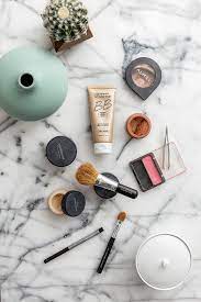 what s in my everyday makeup bag