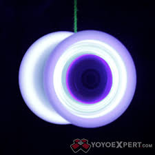 Yoyoexpert Blog Yo Yo News Usb Rechargeable Light Up Yo Yo The Yongjun Uranus