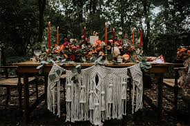32 autumn wedding ideas rustic decor