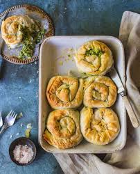 Roll, kosher salt, unsalted butter, dill weed, filo dough, heavy cream and 20 more. Vegan Ricotta And Kale Filo Scrolls Rainbow Nourishments