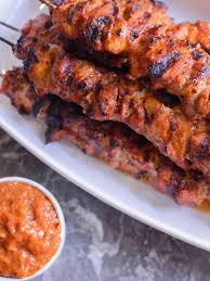 grilled pork shish kebabs with bacon