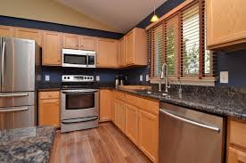 kitchen cabinets change the wall color