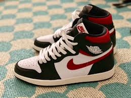 See more ideas about cactus jack, jordan 1, travis scott. Jordan 1 Gym Red With White Laces Sneakers
