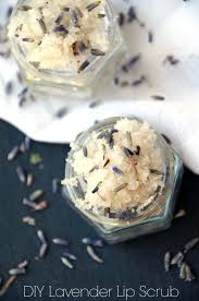 diy lip scrub recipe with lavender