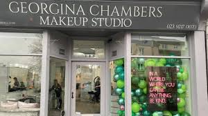 salons for hair makeup in portsmouth