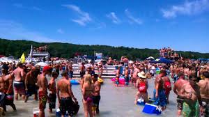 pontoon boat als for torch lake