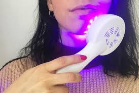 Blue Light Therapy For Acne Does It Actually Work Well Good