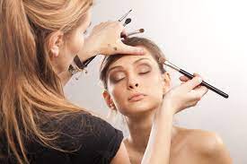 tricks of professional makeup artists