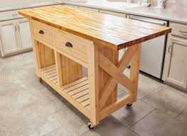 Rustic style is everyone's favorite, but only a few people really design their interiors in rustic style because it's not an easy and cheap project. 25 Stylish Diy Kitchen Islands To Upgrade Your Space Insteading