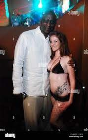 Nikki Rhodes with Eric Dickerson at Torrid Nightclub Las Vegas, Nevada -  26.04.08 Stock Photo - Alamy