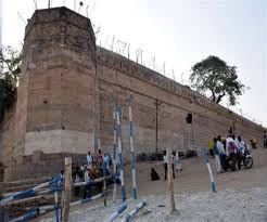 1857 में प्रयागराज में अंग्रेजों की ढाल बना था अकबर का किला, अगर किले पर  क्रांतिकारियों का कब्‍जा होता तब क्‍या होता - The fort of Akbar was proved  to be boon