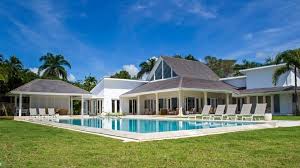 Celebrities Flock To Luxury Resort In Dominican Republic