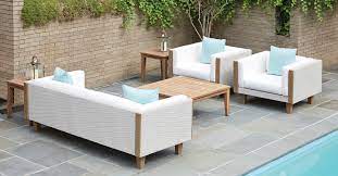 The Best Patio Furniture Material For