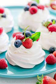 pavlova recipe video