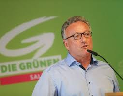 Seit 2005 ist er vorstandsmitglied und finanzreferent der grünen salzburg. Salzburger Landesregierung Heinrich Schellhorn Im Kurzportrait Salzburg24
