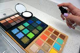 guide how to sanitize makeup palettes