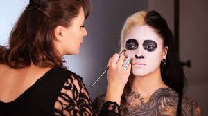 how to do a day of the dead makeup base