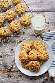 easy copycat oatmeal raisin cookies