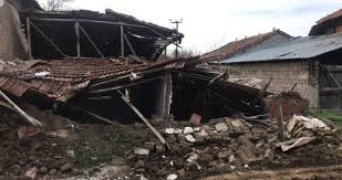 Gündem i̇zmirden sonra bir deprem de denizlide meydana geldi. Son Dakika Izmir Denizli Antalya Da Korkutan Deprem Son Depremler