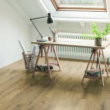 laminate flooring oak water