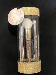 essence jingle days brush set 7 brush