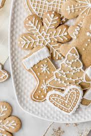 Save 10 easy decorated cookie recipes. Decorated Christmas Cookies Cravings Journal