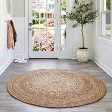 our favorite round jute rugs and what