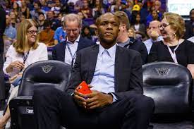 Phoenix suns gm james jones constructing an nba playoff team with extra cap space for free agents and a high lottery draft pick. Suns Gm James Jones Is Showing How Player Development Will Function Under His Leadership Bright Side Of The Sun