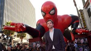 At the same time, he's struggling to balance his. Jon Watts In Final Talks To Return To Direct Third Spider Man Movie Deadline