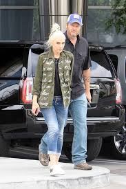 Last week, blake shelton and gwen stefani gave us a window into their relationship with the release of their new love song called nobody but you. shelton told nashville lifestyles magazine that the duet, which is part of his new album, fully loaded: Blake Shelton Gwen Stefani New Song Together They Head To Studio Hollywood Life