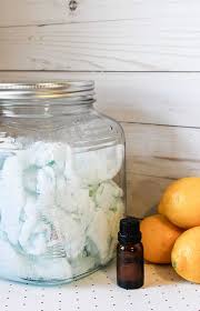 how to make diy disinfectant wipes