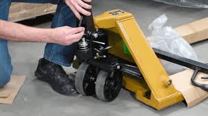 how to fix a pallet jack not lifting