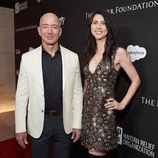 For years, bezos flew under the media's radar and lived a quiet life with wife mackenzie scott and their four children in medina, wash. Amazon S Jeff Bezos And Wife Mackenzie Are Getting A Divorce Vox