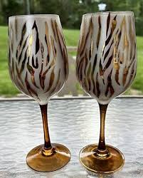 White And Gold Zebra Print Wine Glass