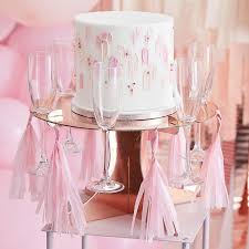 Wedding Cake Stands 19 Chic Ways To