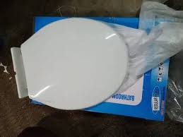 White Pvc Hindware Toilet Seat Cover