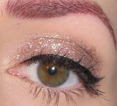 simple neutral glitter eye makeup look