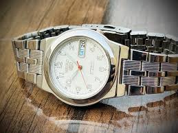 seiko 5 automatic 21 jewels white dial