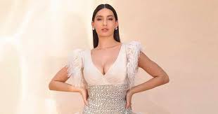 when nora fatehi revealed working as a