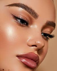 11 makeup tricks for pale skin