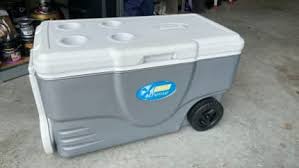 coleman 62 xtreme wheeled cooler