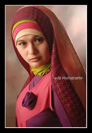 Dian Sari in hijab - 7337046_orig
