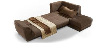 Препоръчваме двуместен диван hm3077.01, с функция сън, тапицерия в кремав цвят, падащ гръб, разгъваща се седалка и подвижни възглавници с шарка ниска цена бърза доставка гаранция. Kak Da Izberem Perfektniya Divan