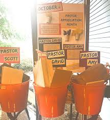 pastor appreciation bucket idea
